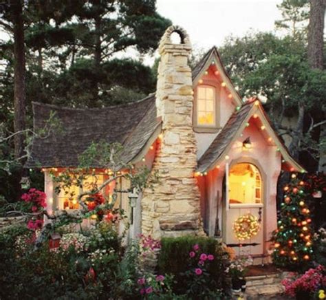 The Magic of Gardens: Creating a Fairytale Landscape Around Your Cottage